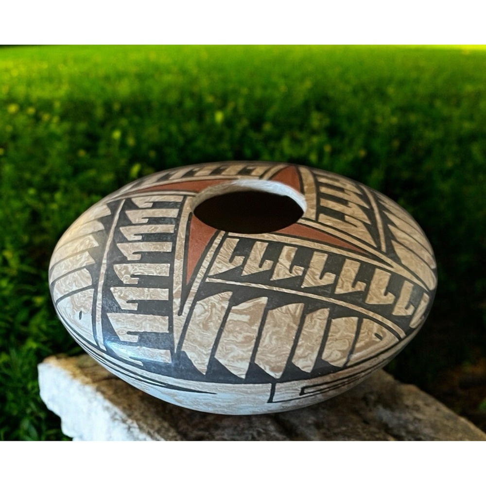 Mata Ortiz Pottery Elena Mora Mixed Clay Paquime Seed Pot Art Mexican Clay Art - Picture 6 of 9